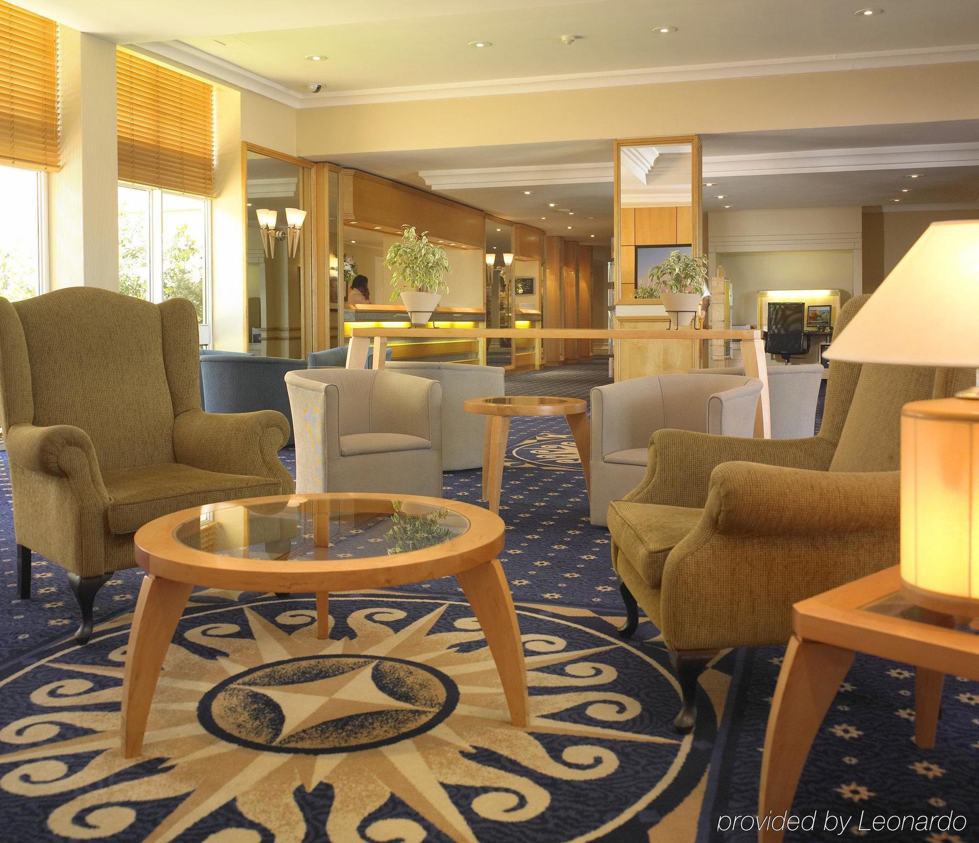 Garden Court Nelson Mandela Boulevard ケープタウン エクステリア 写真